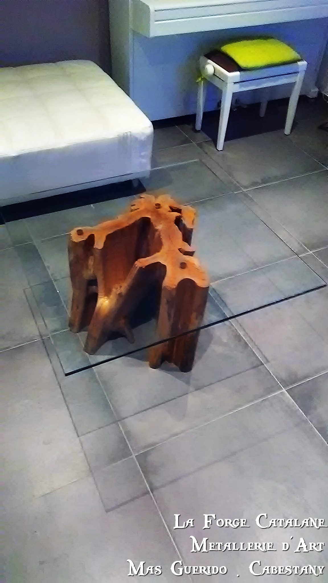 pied de table fer decoupe laser forge catalane.jpg